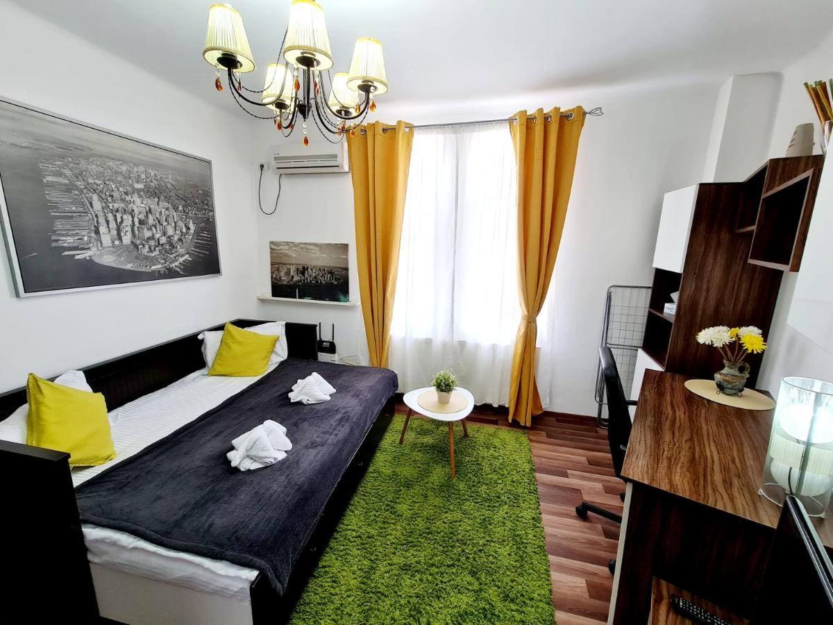 Central Old City Center Studio Universitate Coltea - Cav9 Bucharest Exterior photo