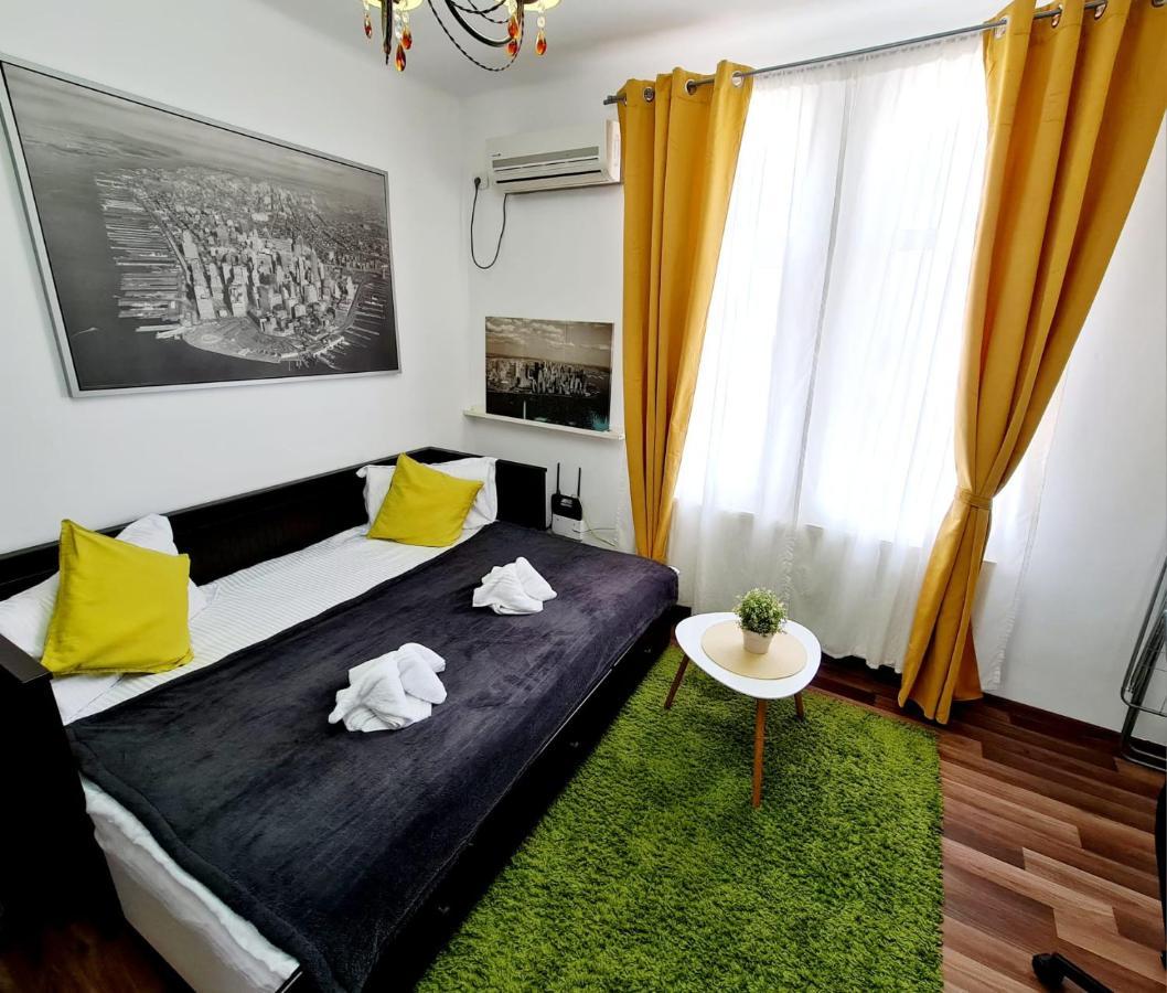 Central Old City Center Studio Universitate Coltea - Cav9 Bucharest Exterior photo